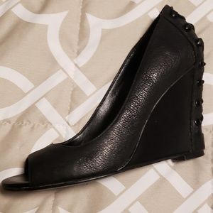 Lace up wedge peeptoe pump